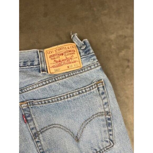 Comfort Fit Levi Jeans 560 38x32 Vintage Baggy Y2K - Picture 3 of 7